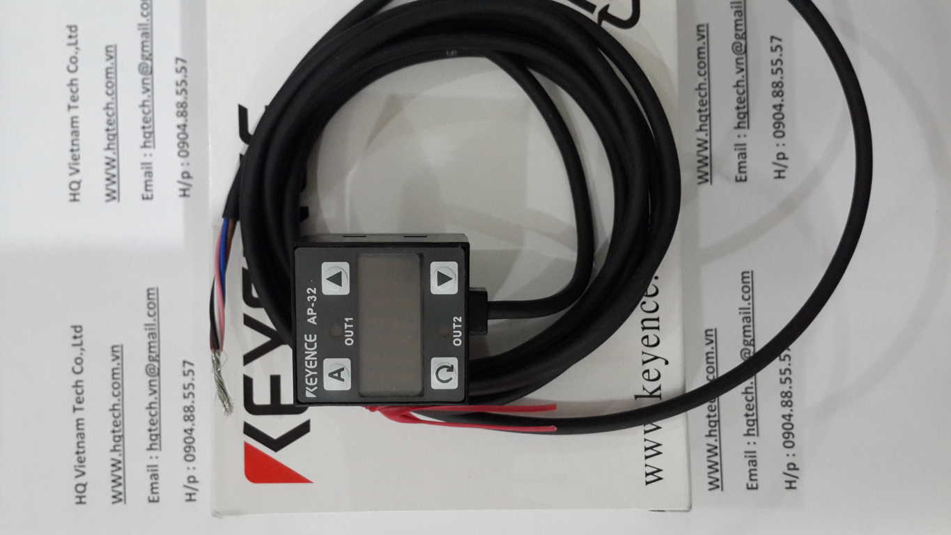 Cảm biến áp suất Keyence model AP-C33W